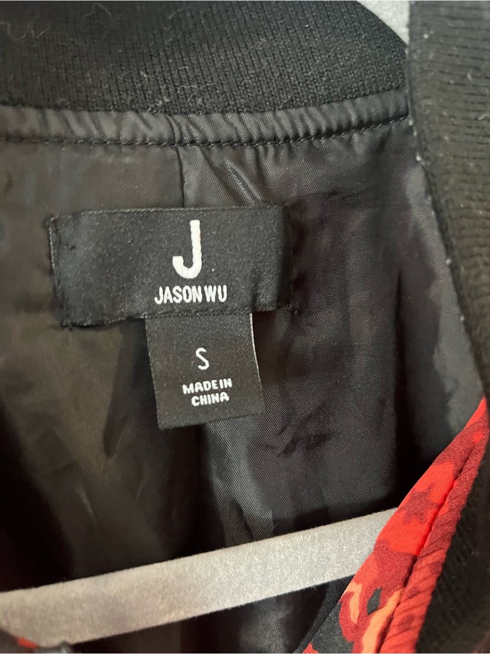 Jason Wu Red Floral Quilted Bomber Jacket - Picture 5 of 8
